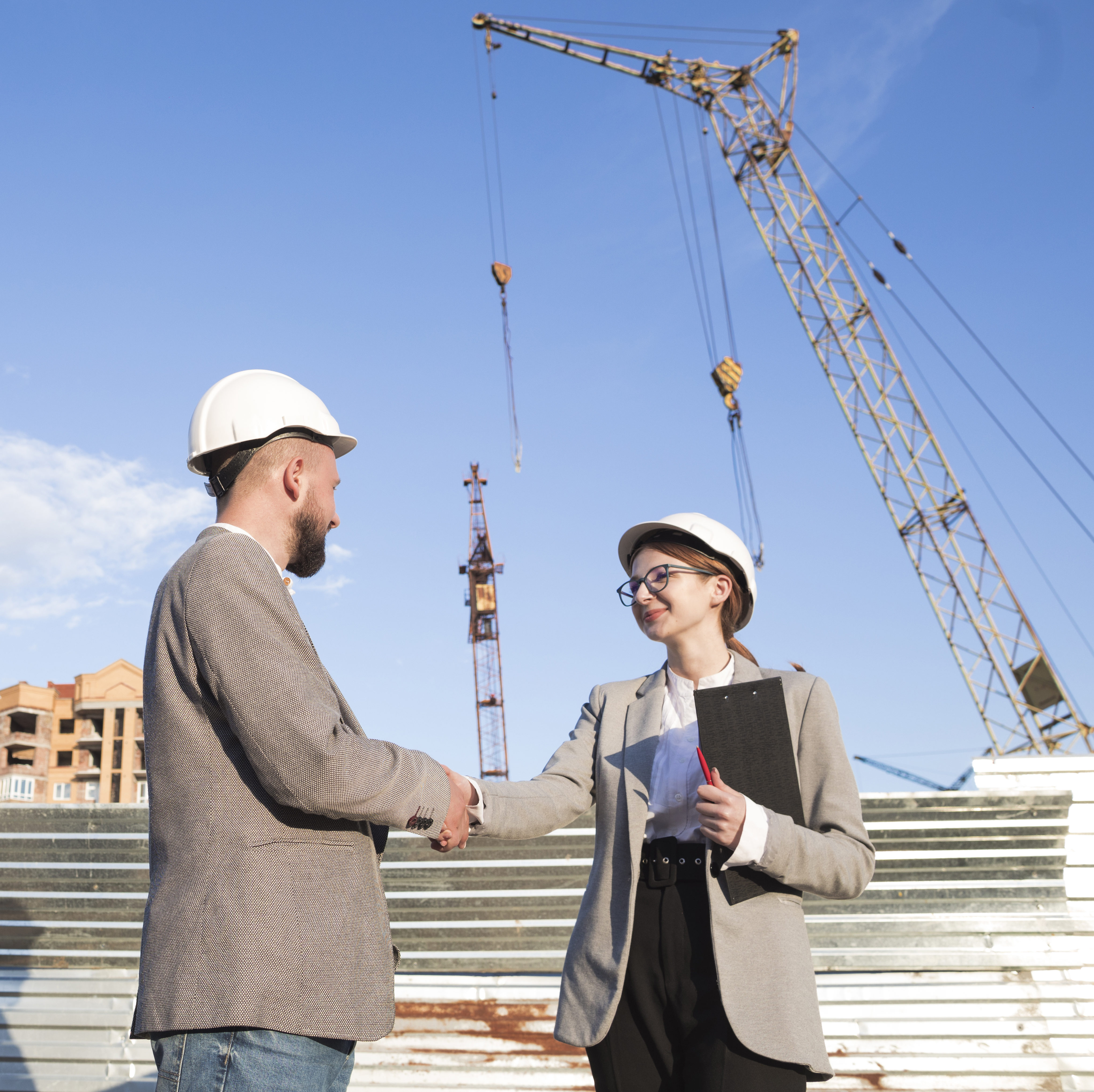 Утверждён перечень должностей и производств, на которых ограничивается применение труда женщин